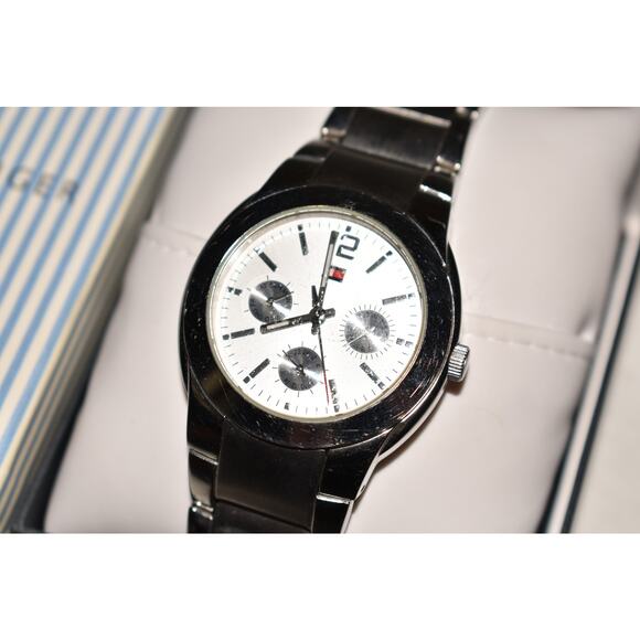 TOMMY HILFIGER NEW $185 Stainless Steel Watch Water Resistant 165 FT - Picture 2 of 5